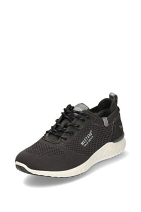 Mustang; Lerros Sporta kurpes