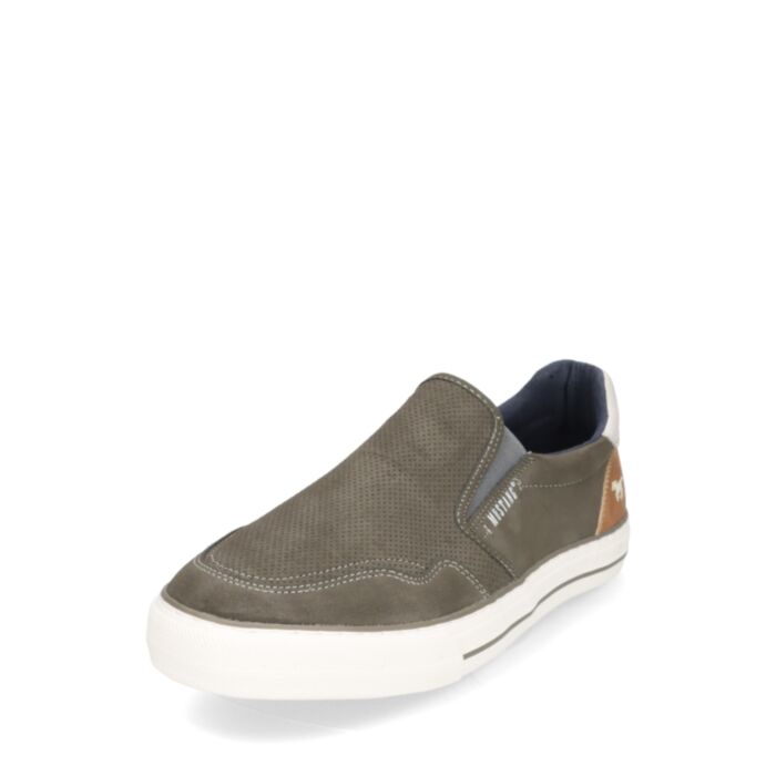 Mustang; Lerros Sliponi