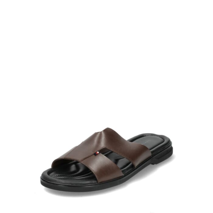 Tommy Hilfiger Iešļūcenes